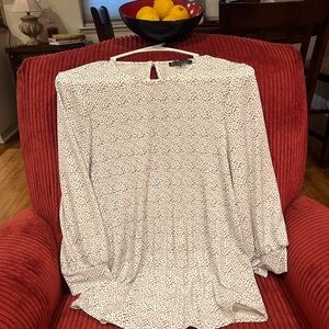 Adrianna Papelle Sz S/M Black and White Long Sleeve Dotted Blouse.